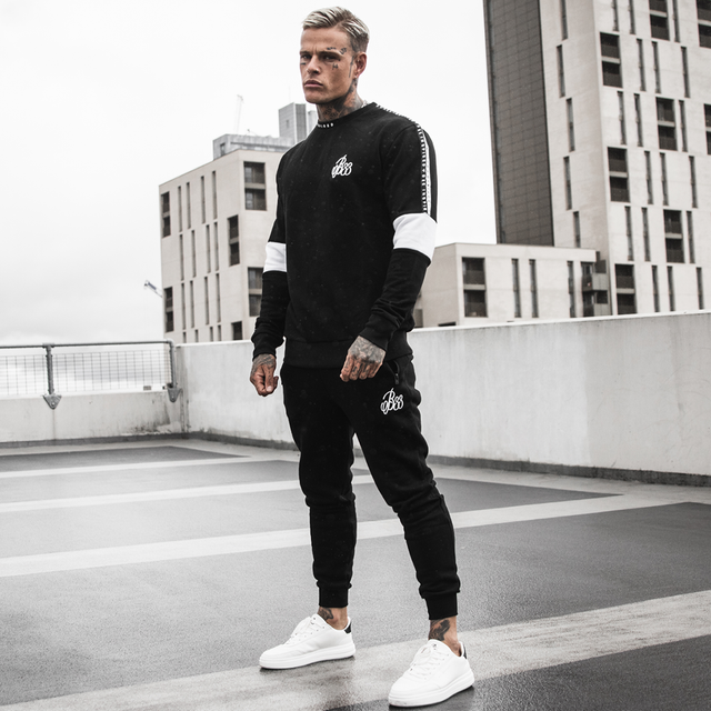 Ashton Crew Sweater - Black